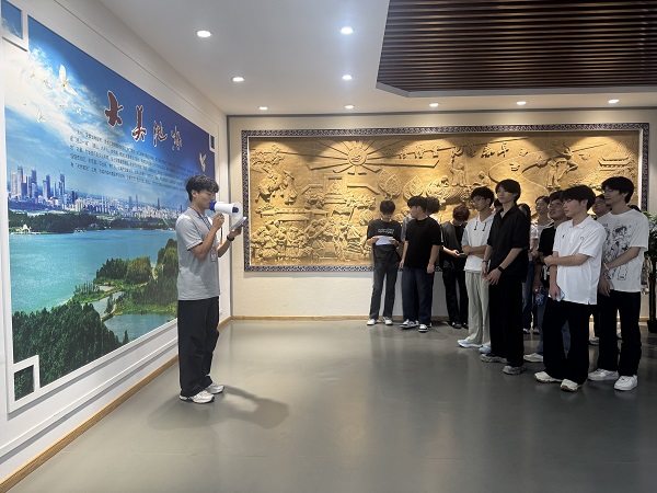 1759992607686050.jpg 1.jpg