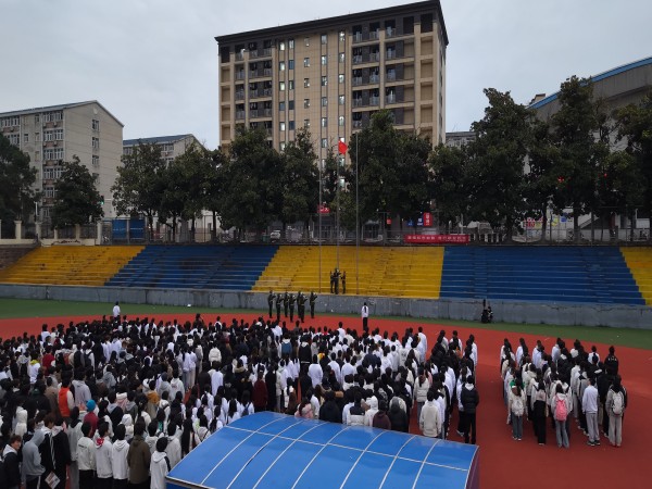 1763437584648252.jpg 微信图片_20251117232703_168_439.jpg