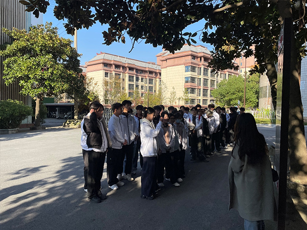 1763542703966124.jpg 3.jpg