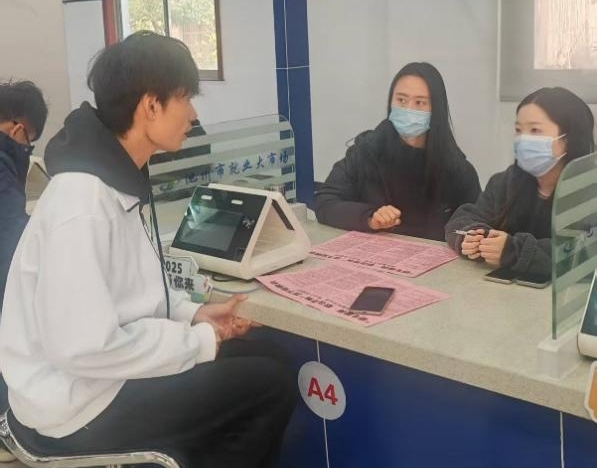 1763976516494105.jpg 1763976516494105.jpg