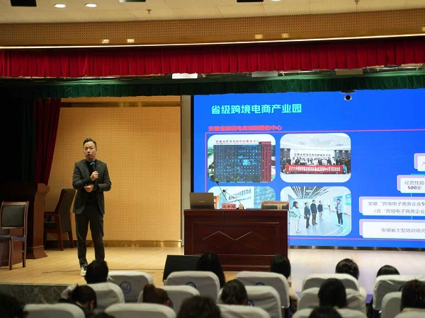 1764920718710672.jpg c5459e63d3c79bf946d019b873eeaf2a.jpg