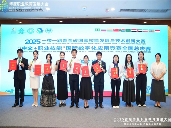 1765357254538522.png 图片2_副本.png